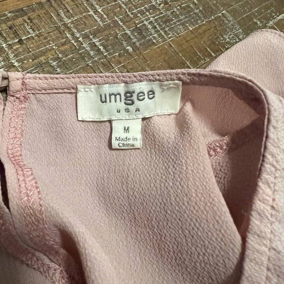 Umgee Pink Flutter Sleeve Ruffled Peplum Blouse - Picture 10 of 10